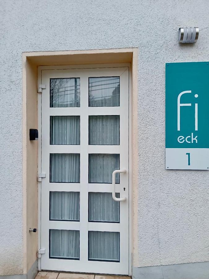 Fi-eck